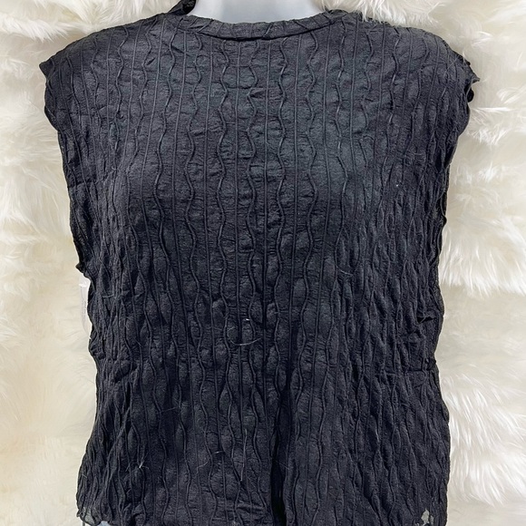 Tops - Findmenowthelabel-SecondSkin sleeveless mesh Top-size Large NWT